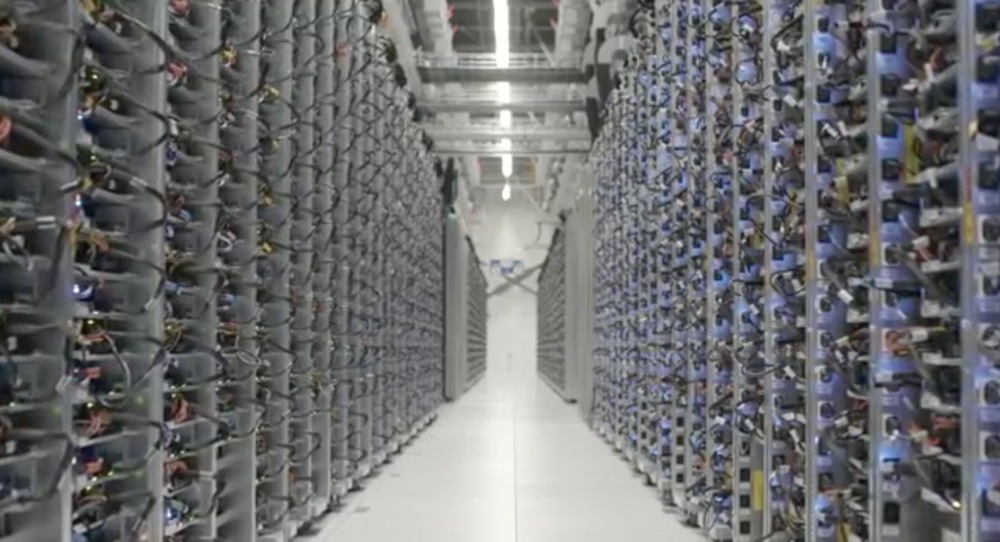 Google data center inner 04
