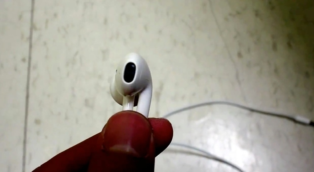Iphone 5 renewal ear phone design 01