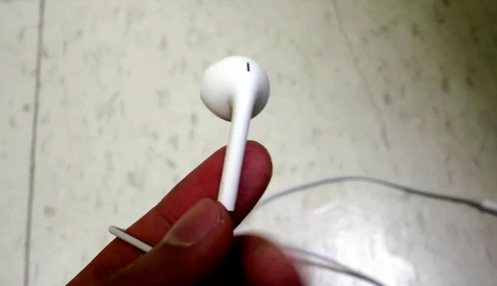 Iphone 5 renewal ear phone design 03