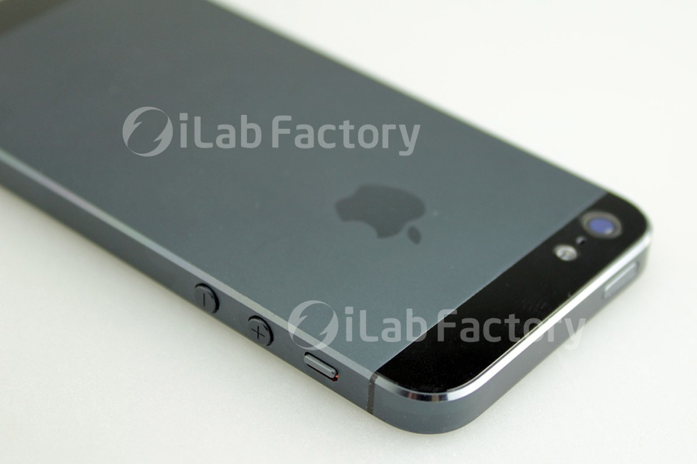 新しいiPhoneの背面