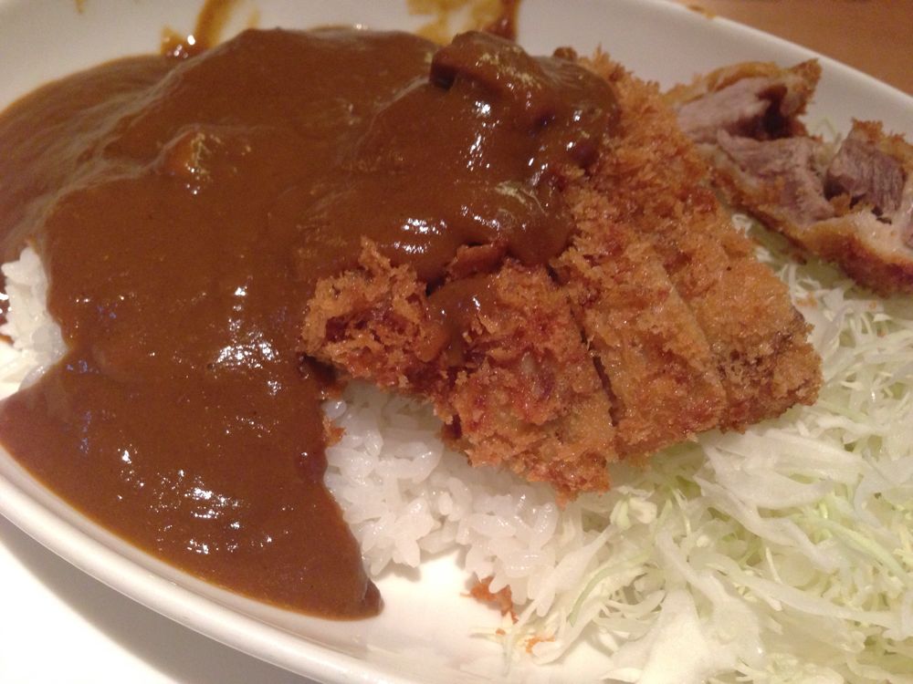 カレーをかけます!
