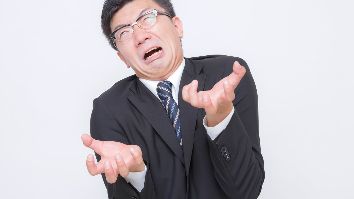バックグラウンドアプリが閉じられなくてムカ着火フィイヤーになっている人