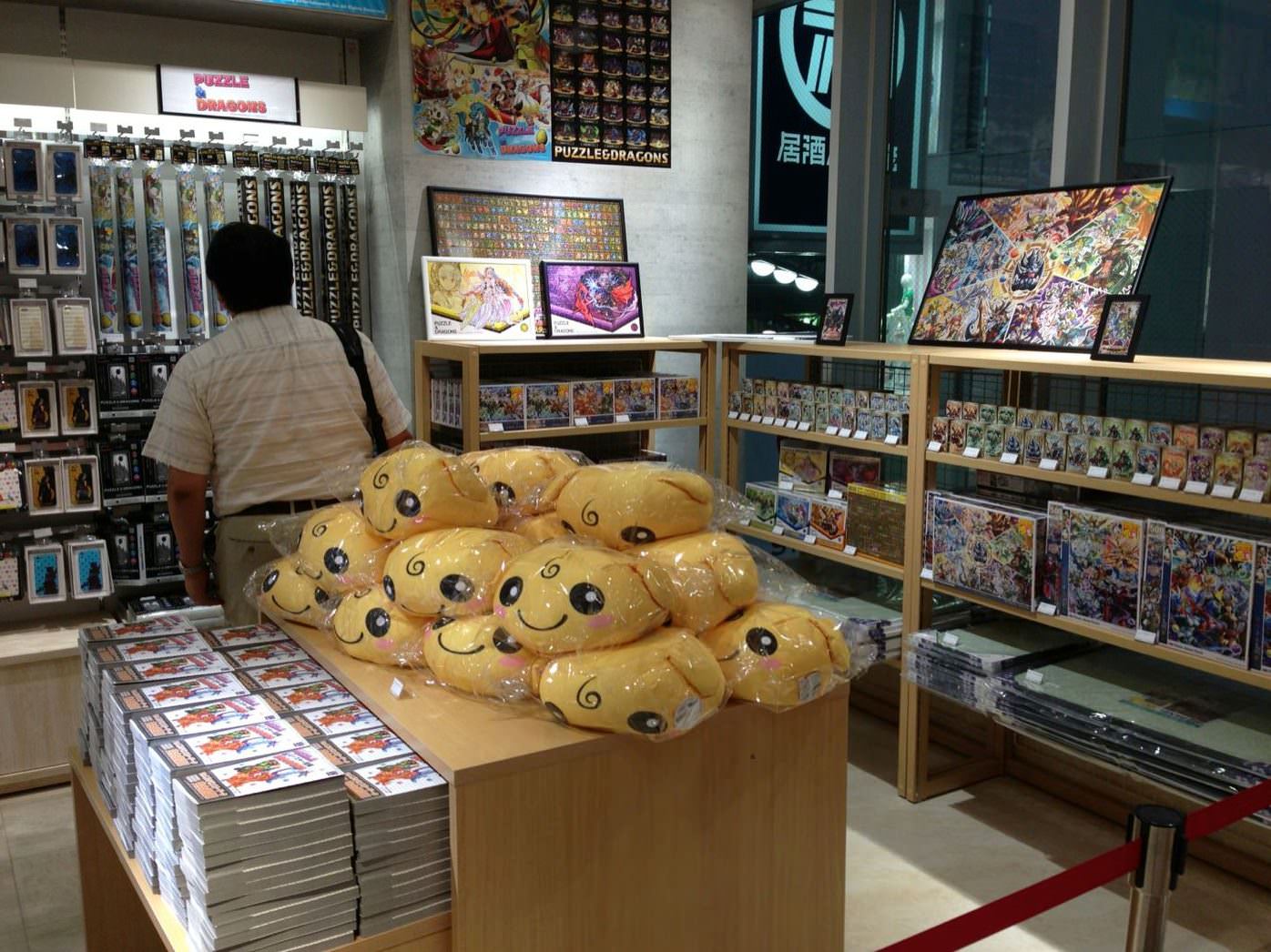 AppBank Store 新宿のパズドラグッズラインナップ