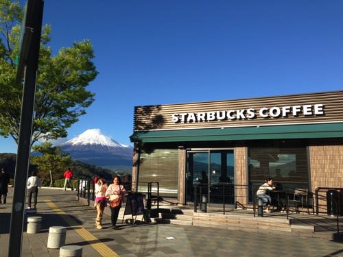 日本一富士山が見えるスターバックス