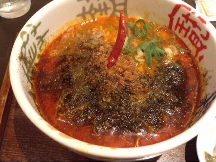 青鬼・担々麺(香家)