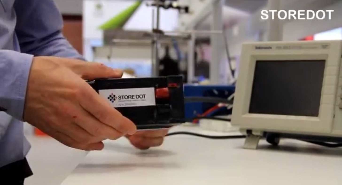Smartphone battery kaihuku 30sec 2