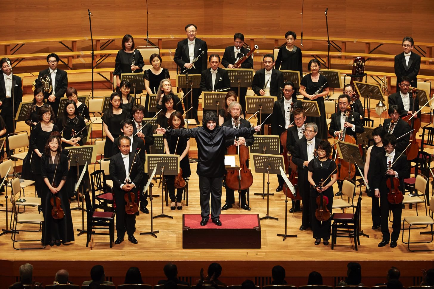 東京フィルハーモニー交響楽団「ベートーベン第九特別演奏会」開始