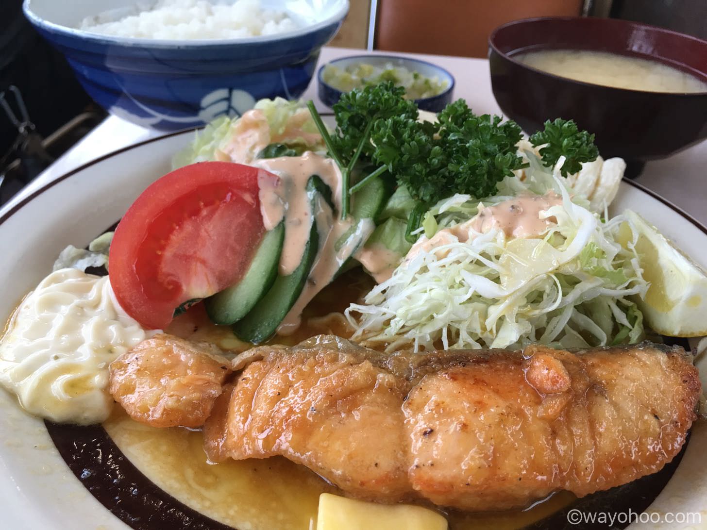 Adobe photoshop lightroom適用前の生鮭定食