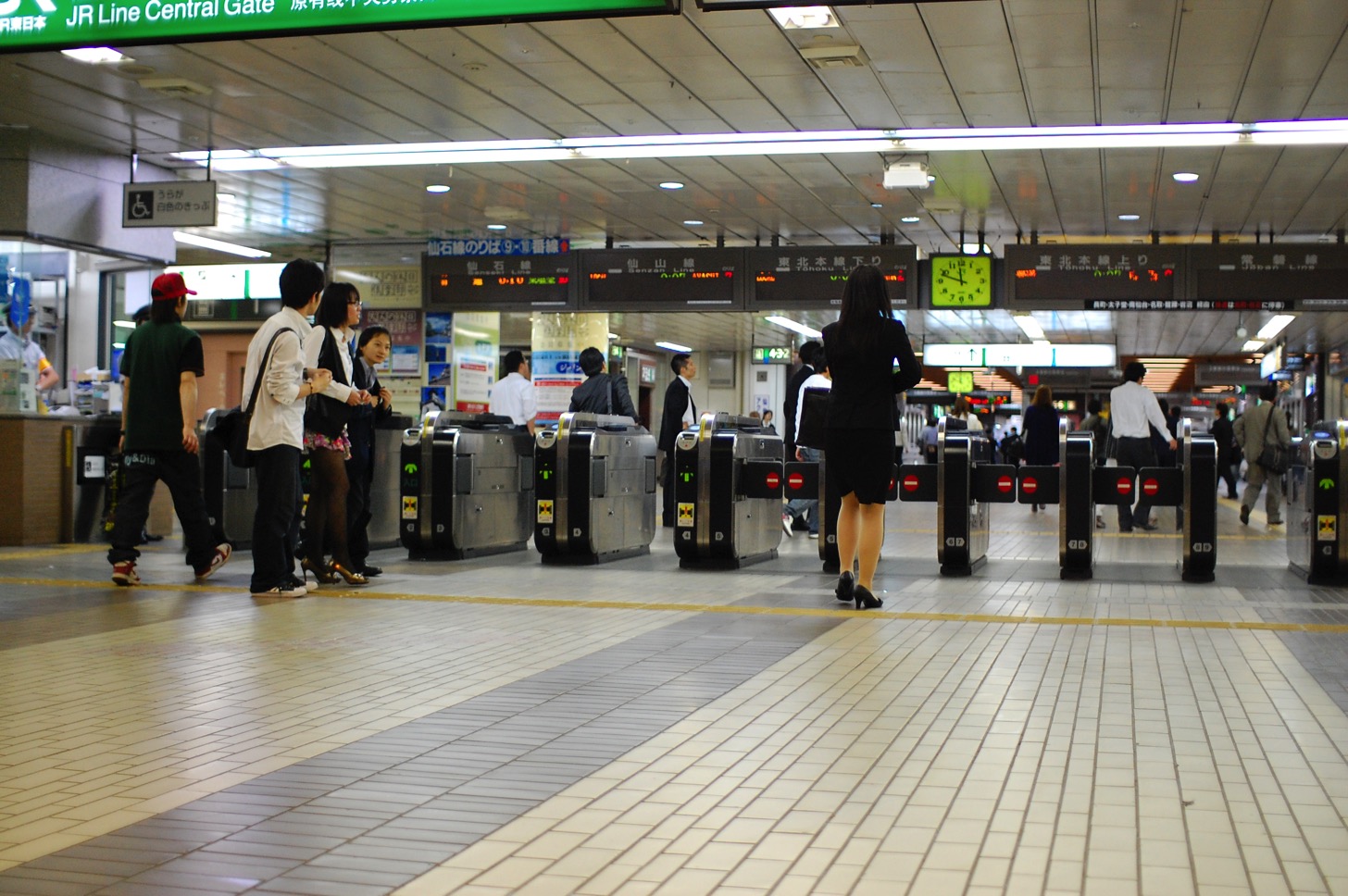 JRの改札