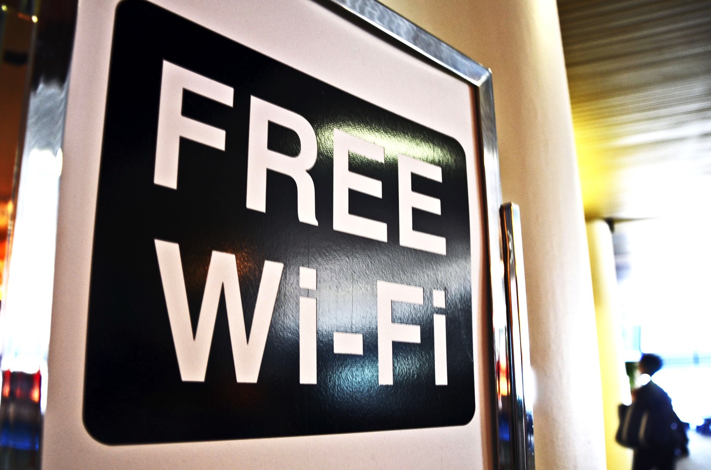 Free Wi-Fi（無料のWi-Fi）