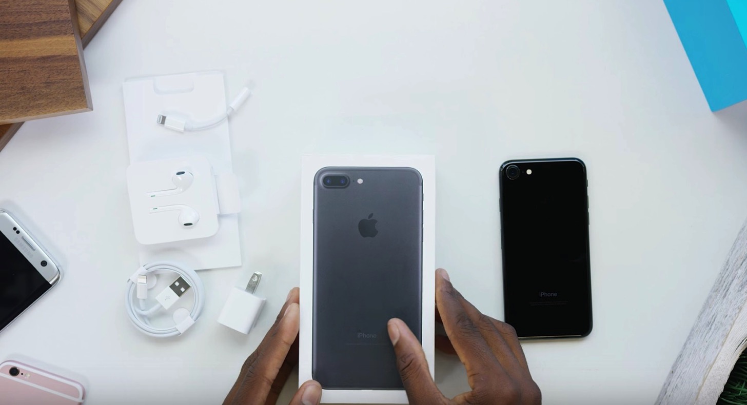 iPhone 7 Plusマットブラック
