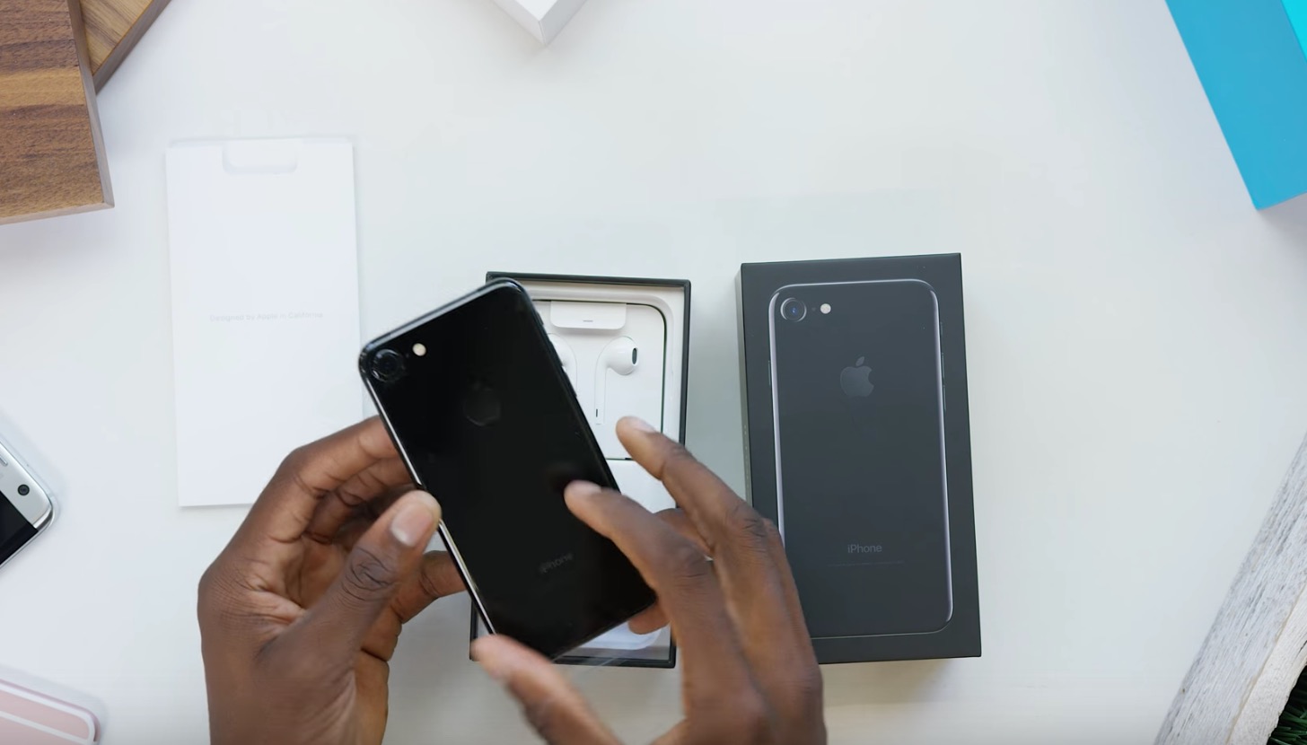 iPhone 7