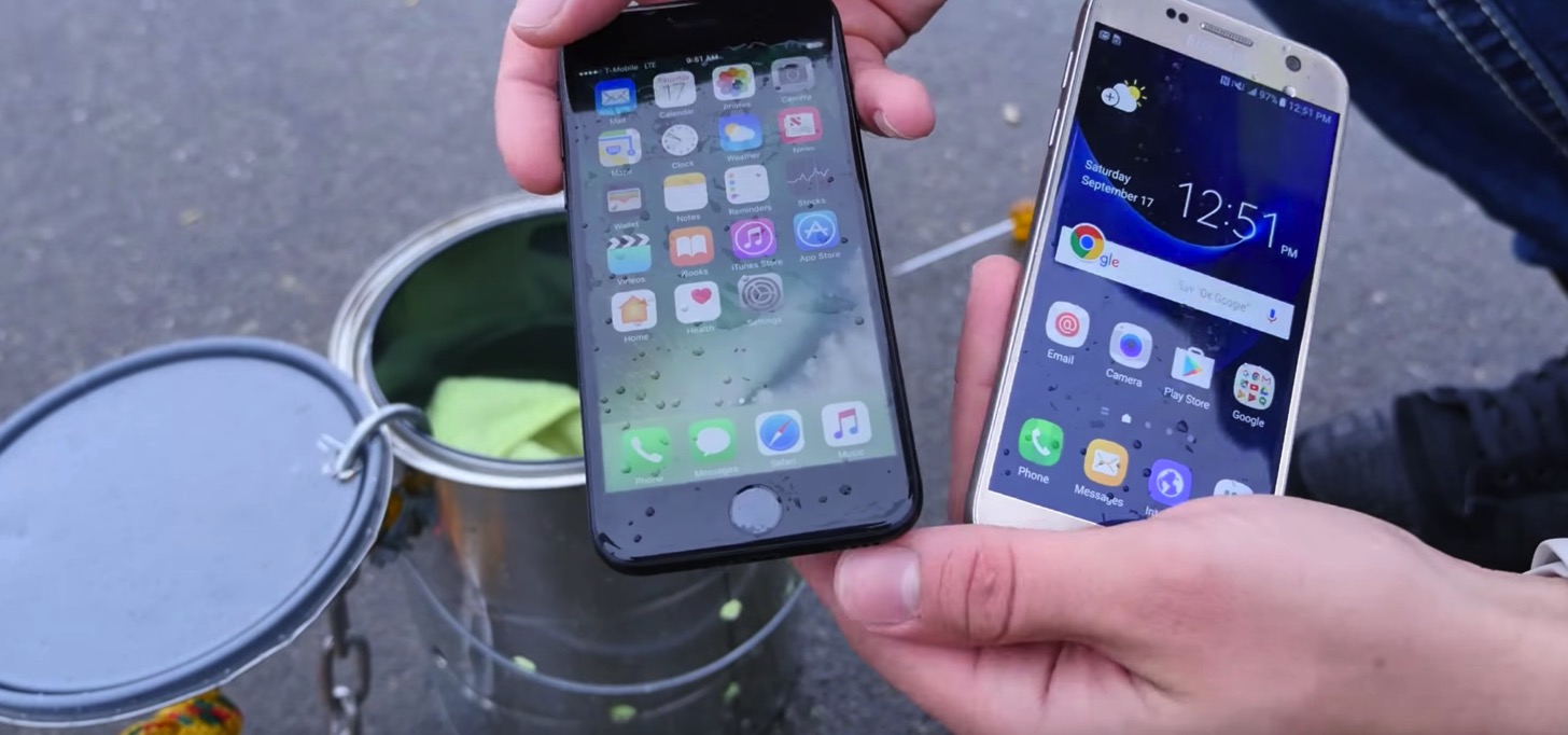 6メートルの海に沈めても大丈夫な、防水機能を持つiPhone 7