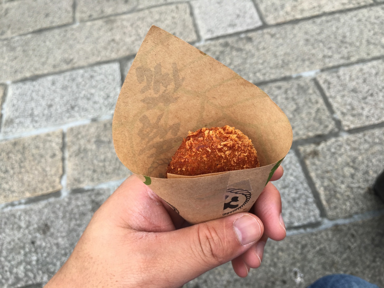 豚捨のコロッケ