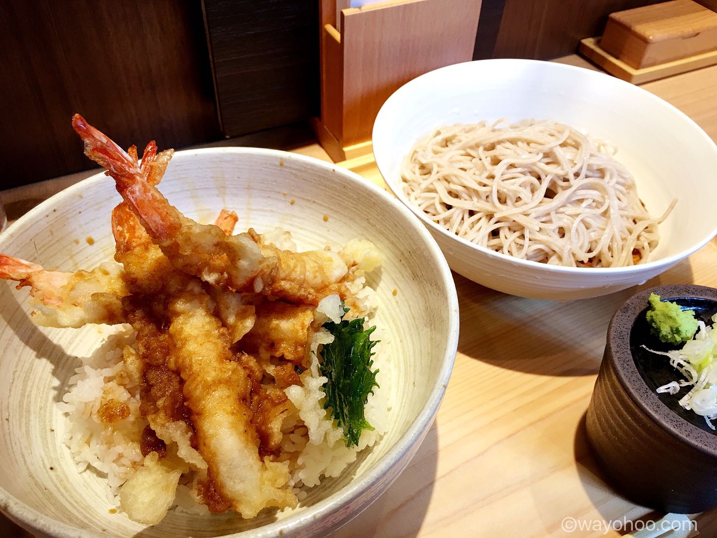 蕎麦きりみよたの蕎麦屋の天丼セット