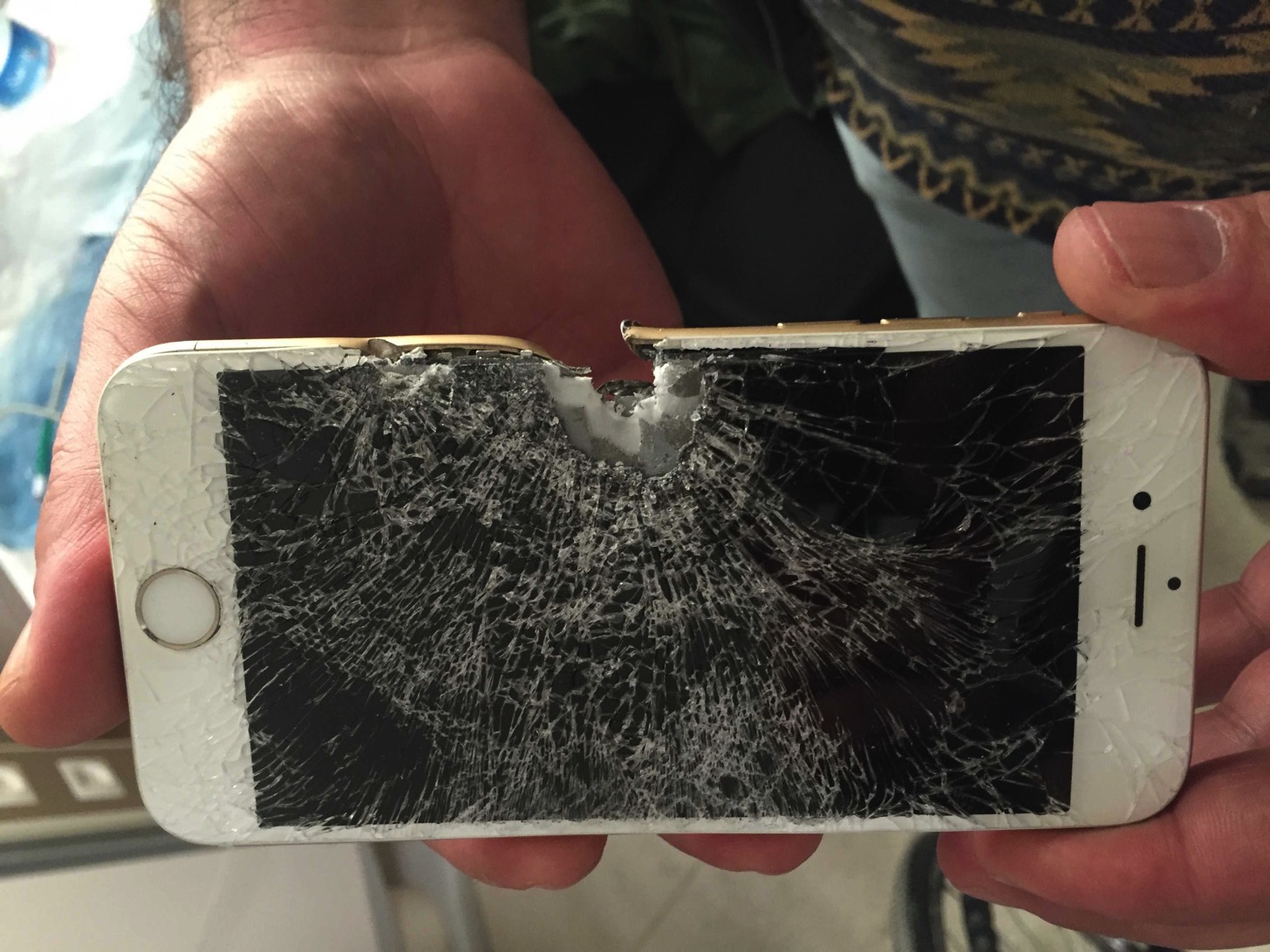 Story iphone saved the young soldier from bullet