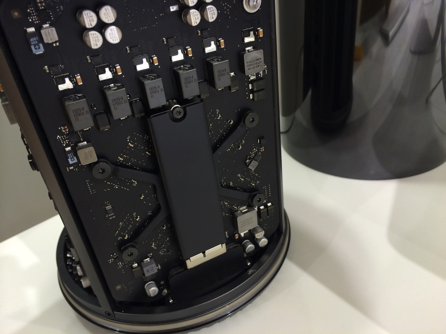 Mac Pro 2017