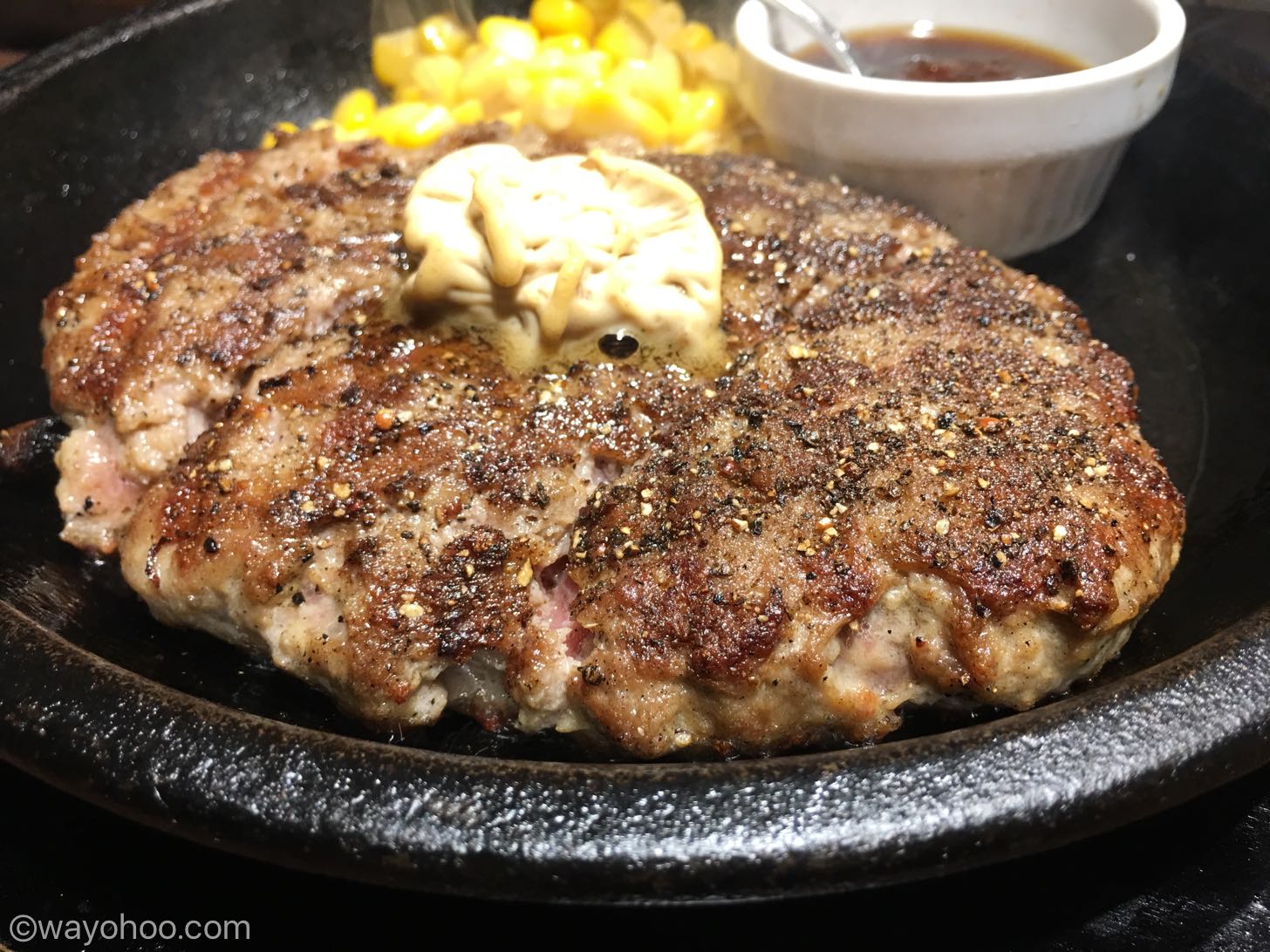 いきなりステーキの「ワイルドハンバーグ」