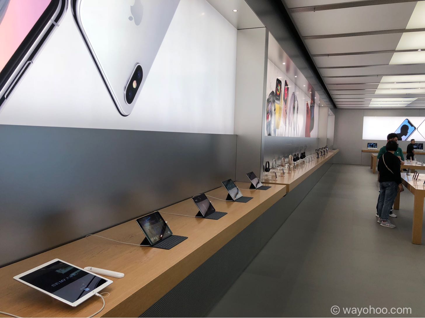 Apple Store上海の店内