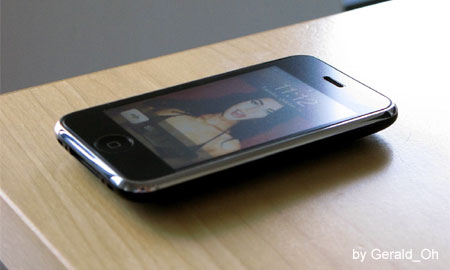 iPhoneに保護フィルムを失敗なく貼る方法。