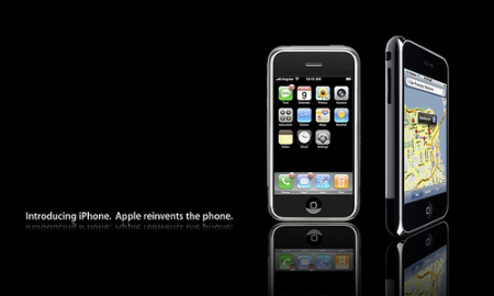 iphoneはアイフォーンと呼ぶそうです。
