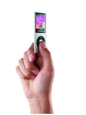 非常にスリムになった新型iPod nano