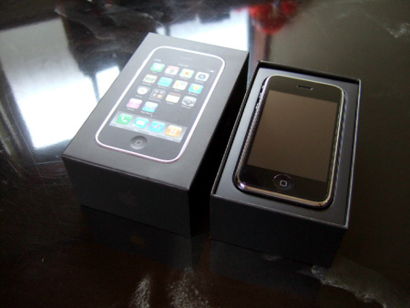 iPhone登場！