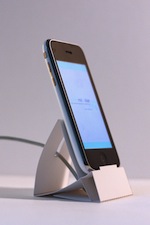 紙製のiPhone&iPod touch Dock