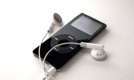 Apple、「iPod nanoの液晶は傷がつきやすいぜ!」問題で和解。2250万ドル支払いへ
