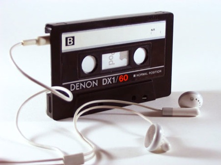 カセットテープ型のiPod nanoケース