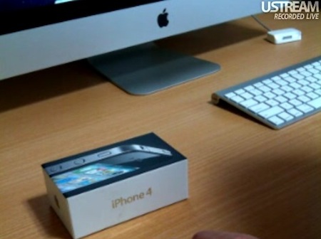 iPhone 4 パッケージ