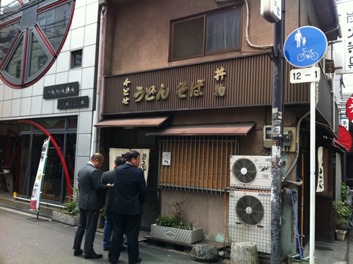 難波 千とせ