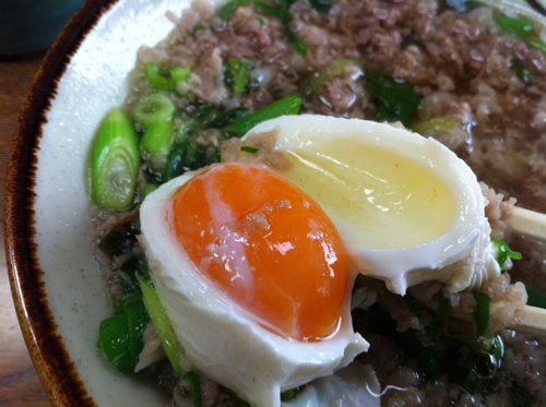 肉吸いに卵が入ってた!